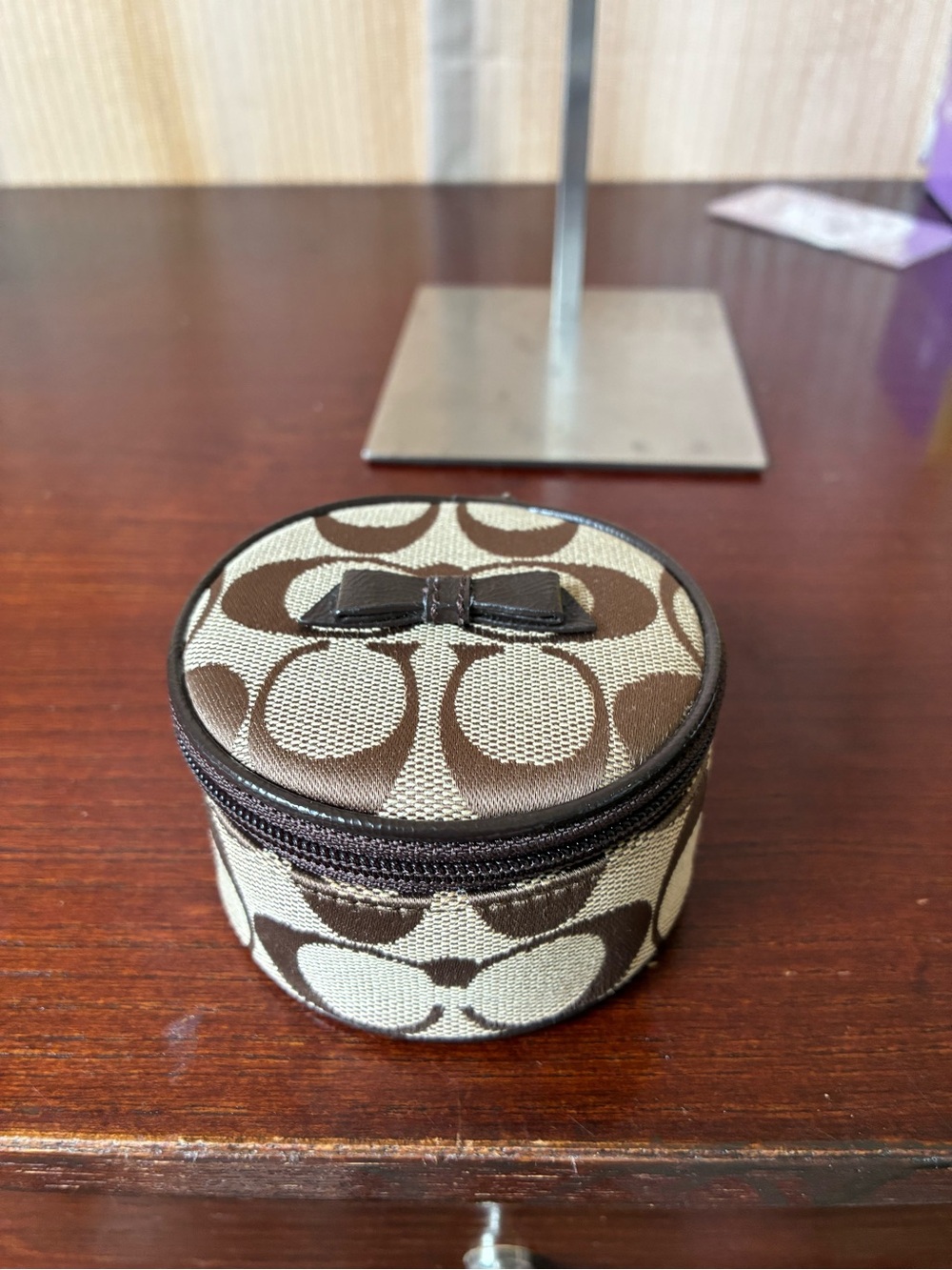 Coach Round Signature Jewelry Case in Brown and Cream
